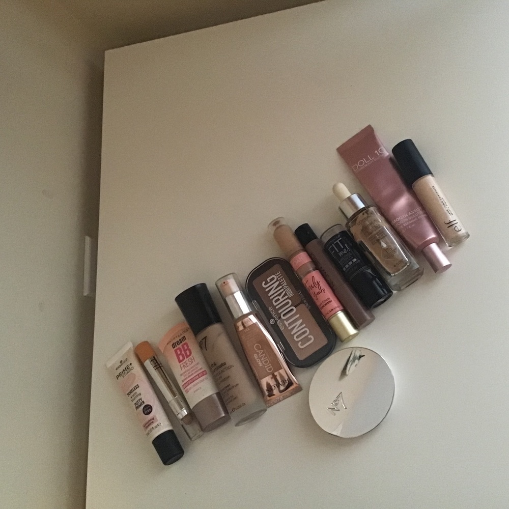 Foundation makeup bundle